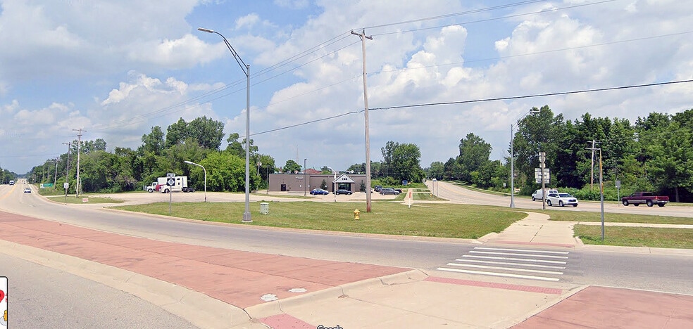 4417 Remembrance, Grand Rapids, MI for sale - Primary Photo - Image 1 of 1