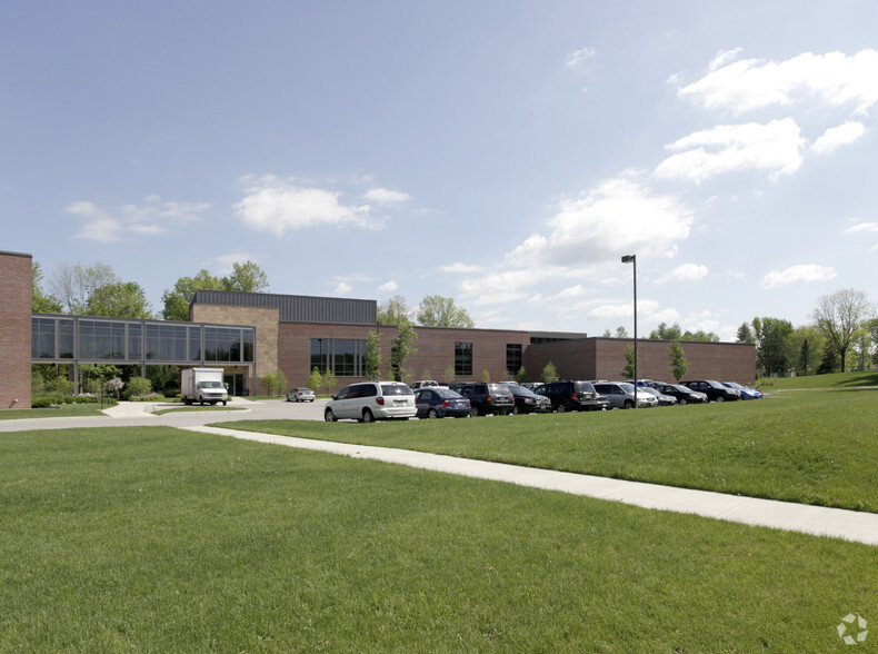 7800 B Walton Pky, New Albany, OH for lease - Primary Photo - Image 1 of 4