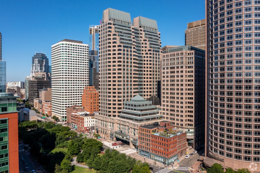 125 High St, Boston, MA for lease - Building Photo - Image 1 of 20