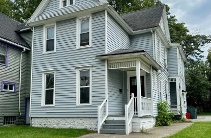 572 Seward St, Rochester, NY for sale - Primary Photo - Image 1 of 1