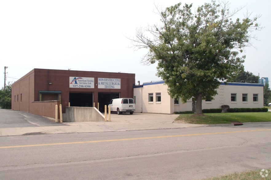 2268 N Moraine Dr, Moraine, OH for lease - Building Photo - Image 3 of 6