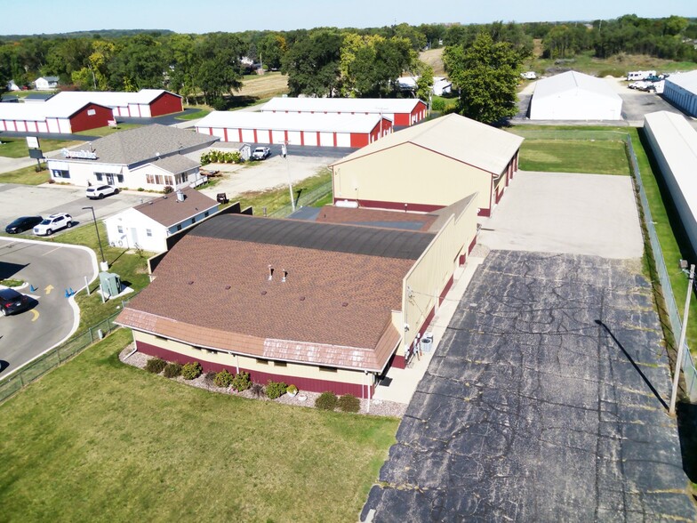 1401 Cranston Rd, Beloit, WI for sale - Building Photo - Image 1 of 21