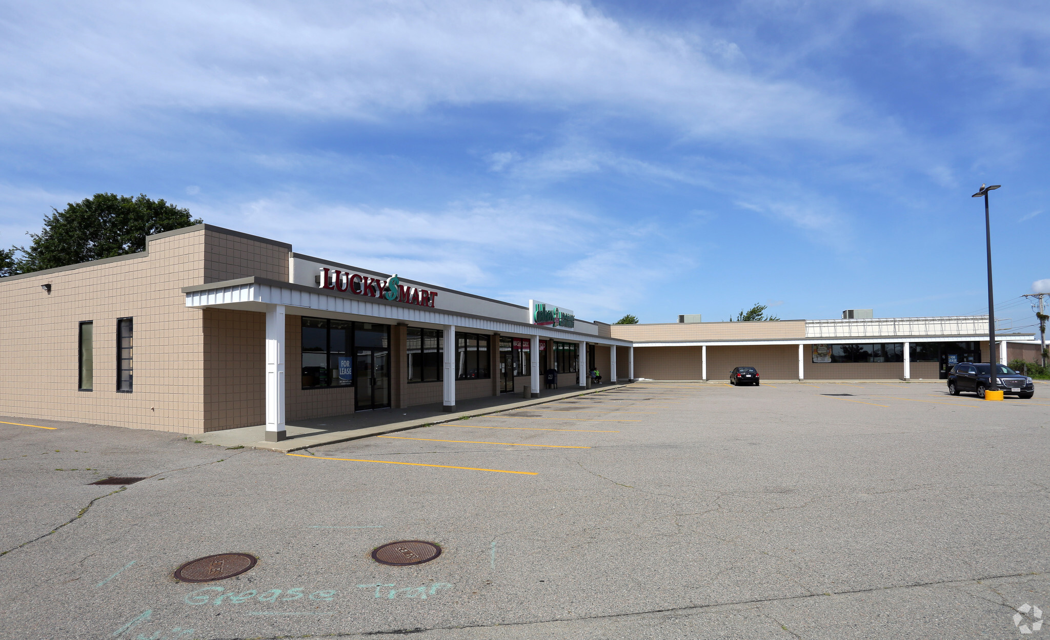 455 William S Canning Blvd, Fall River, MA for lease Primary Photo- Image 1 of 7