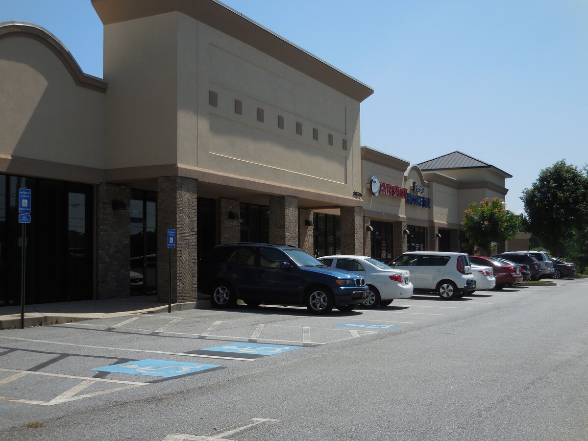 1685 Old Norcross Rd, Lawrenceville, GA 30046