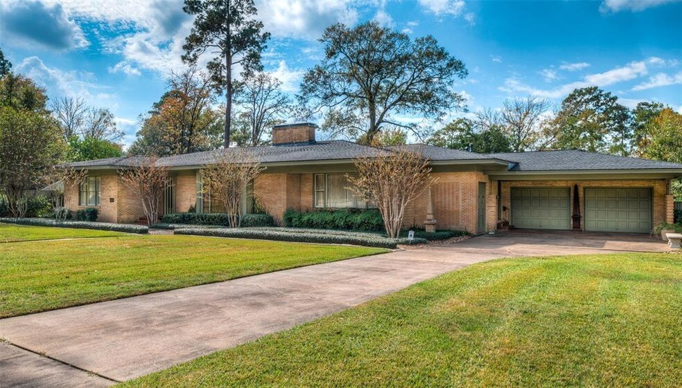 1403 N Thompson St, Conroe, TX for sale - Other - Image 1 of 1