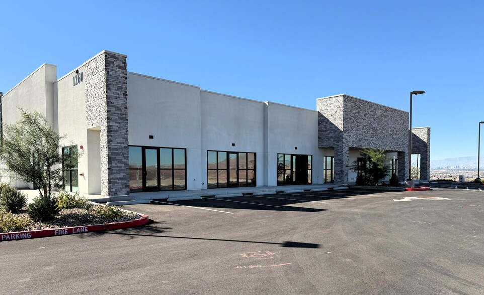 1260 E Lake Mead Pkwy, Henderson, NV for sale - Building Photo - Image 2 of 7