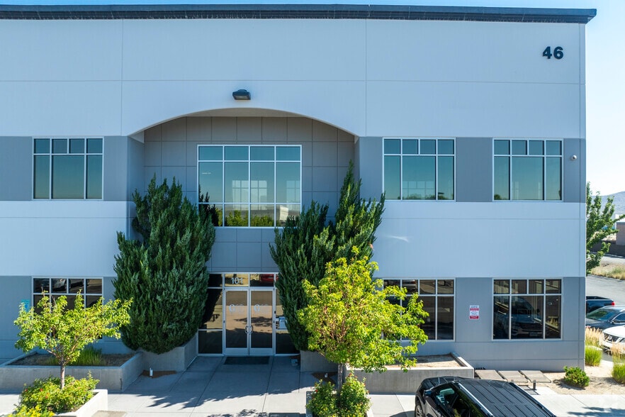 46 Isidor Ct, Sparks, NV for lease - Building Photo - Image 3 of 5