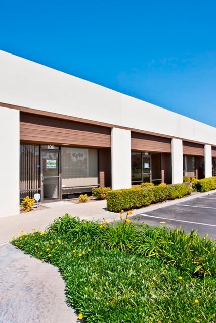 118 E Airport Dr, San Bernardino, CA for lease Building Photo- Image 1 of 12