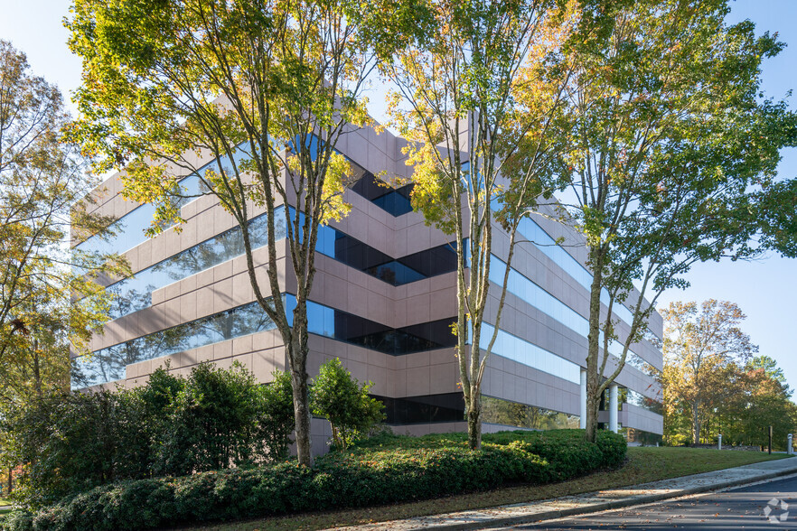 300 Corporate Pky, Birmingham, AL for lease - Building Photo - Image 3 of 6