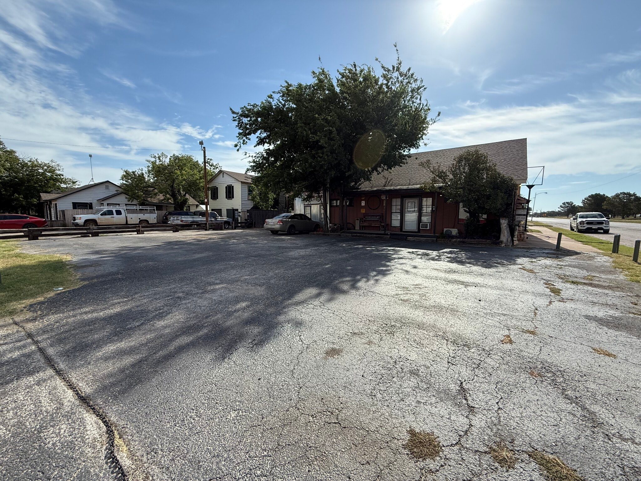 Mixed-Use / Multi Tenant Portfolio portfolio of 1 properties for sale on LoopNet.com Building Photo- Image 1 of 16