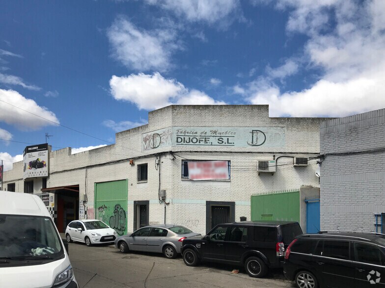 Industrial in Fuenlabrada, Madrid for lease - Building Photo - Image 2 of 2