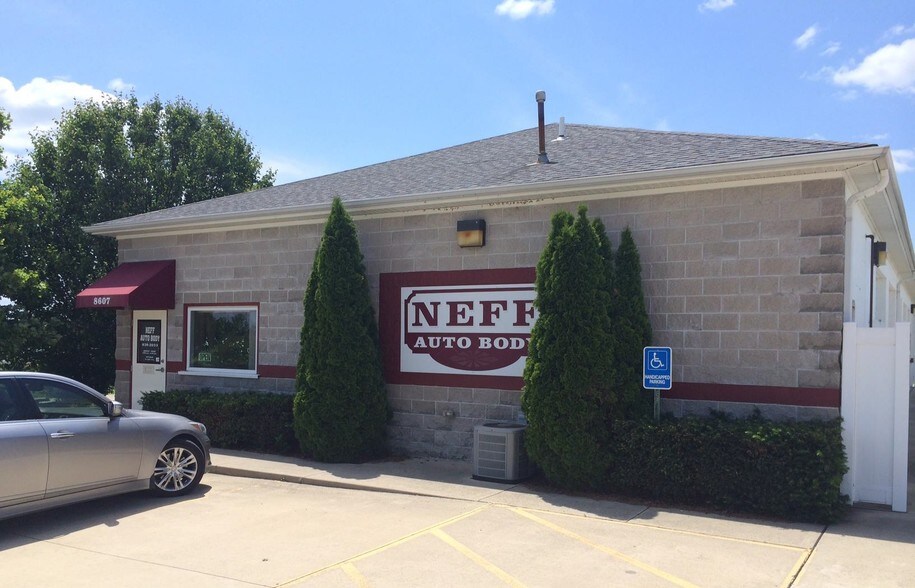 8607 Midway Blvd, Columbia, IL 62236