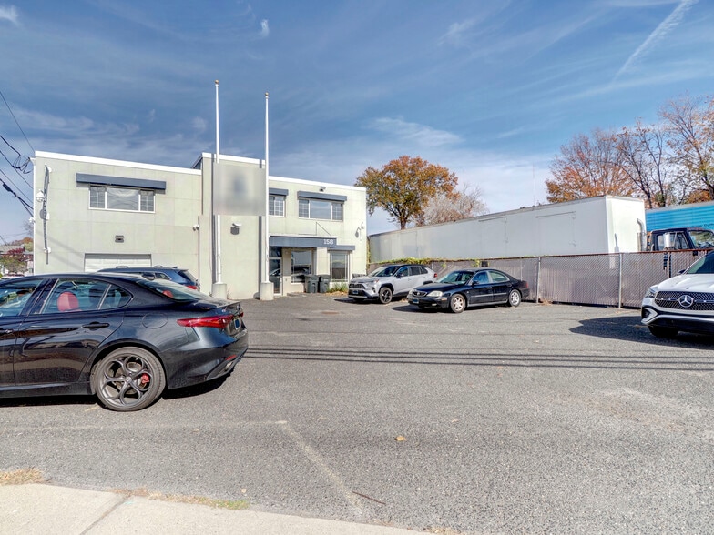 158 Bergen Tpke, Ridgefield Park, NJ for lease - Building Photo - Image 2 of 28