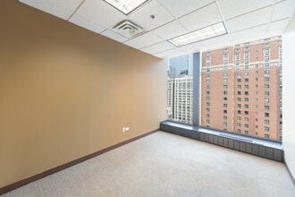 11 E Adams St, Chicago, IL for lease Interior Photo- Image 2 of 5