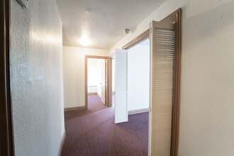 825 9th St, Marysville, CA for lease Interior Photo- Image 2 of 7