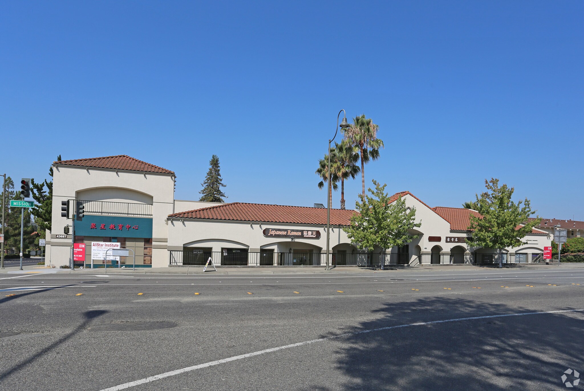 43685-43697 Mission Blvd, Fremont, CA for sale Primary Photo- Image 1 of 1