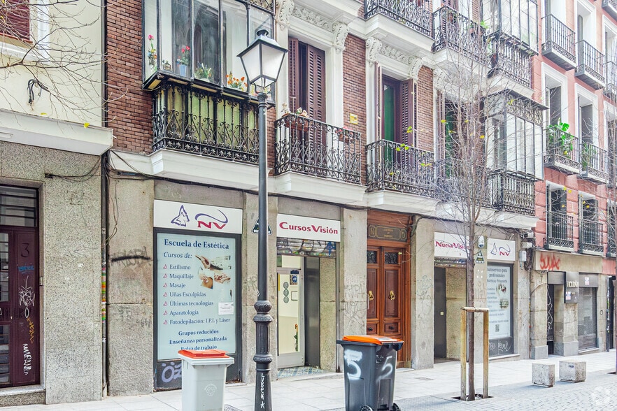 Multifamily in Madrid, Madrid for sale - Building Photo - Image 2 of 2