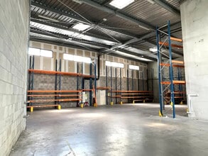 8 Rue Louis Courtois De Viçose, Toulouse for sale Interior Photo- Image 2 of 15