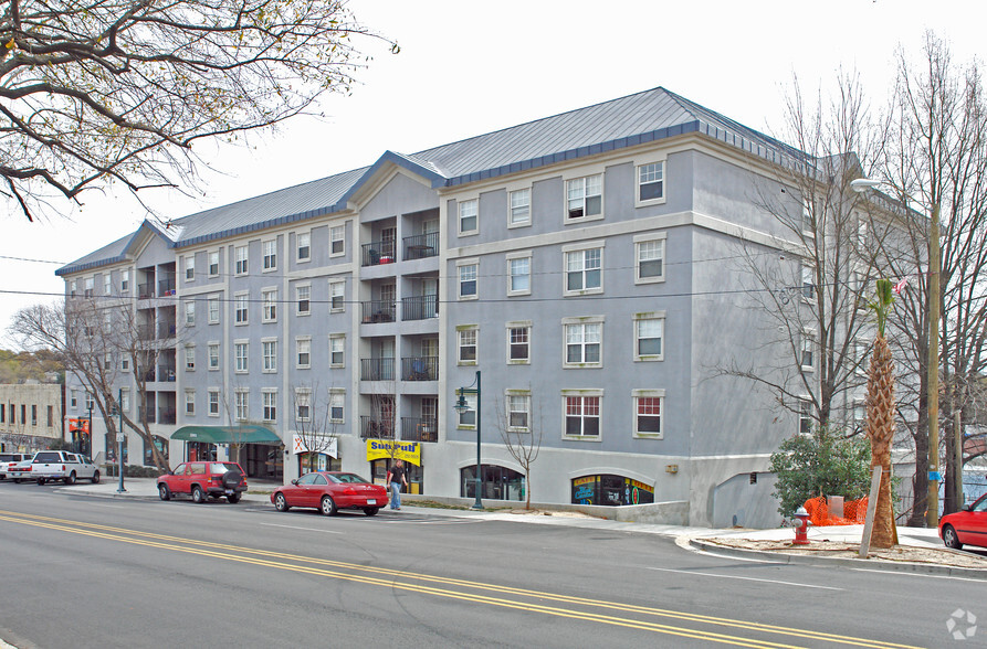 2002 Greene St, Columbia, SC for sale - Building Photo - Image 1 of 1