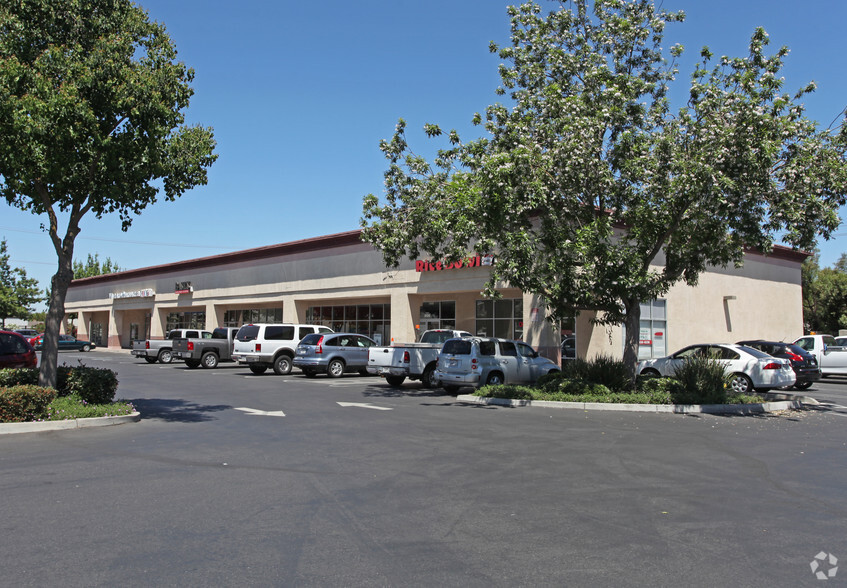 1900 McHenry Ave, Escalon, CA for lease - Primary Photo - Image 2 of 4