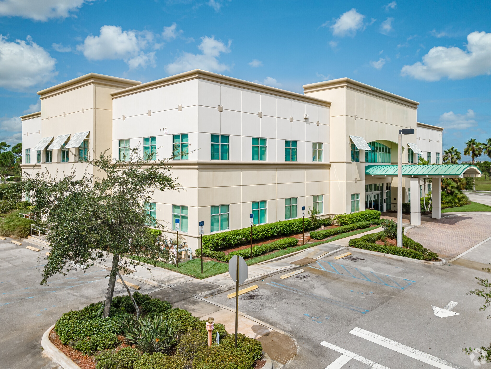 1871 SE Tiffany Ave, Port Saint Lucie, FL 34952 - St. Lucie Medical - Refresh Port St Lucie Medical Aesthetics