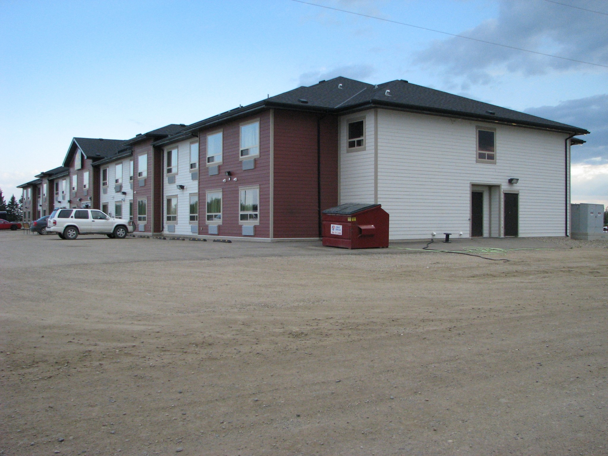 1209 Park Ave, Esterhazy, SK for sale Primary Photo- Image 1 of 1