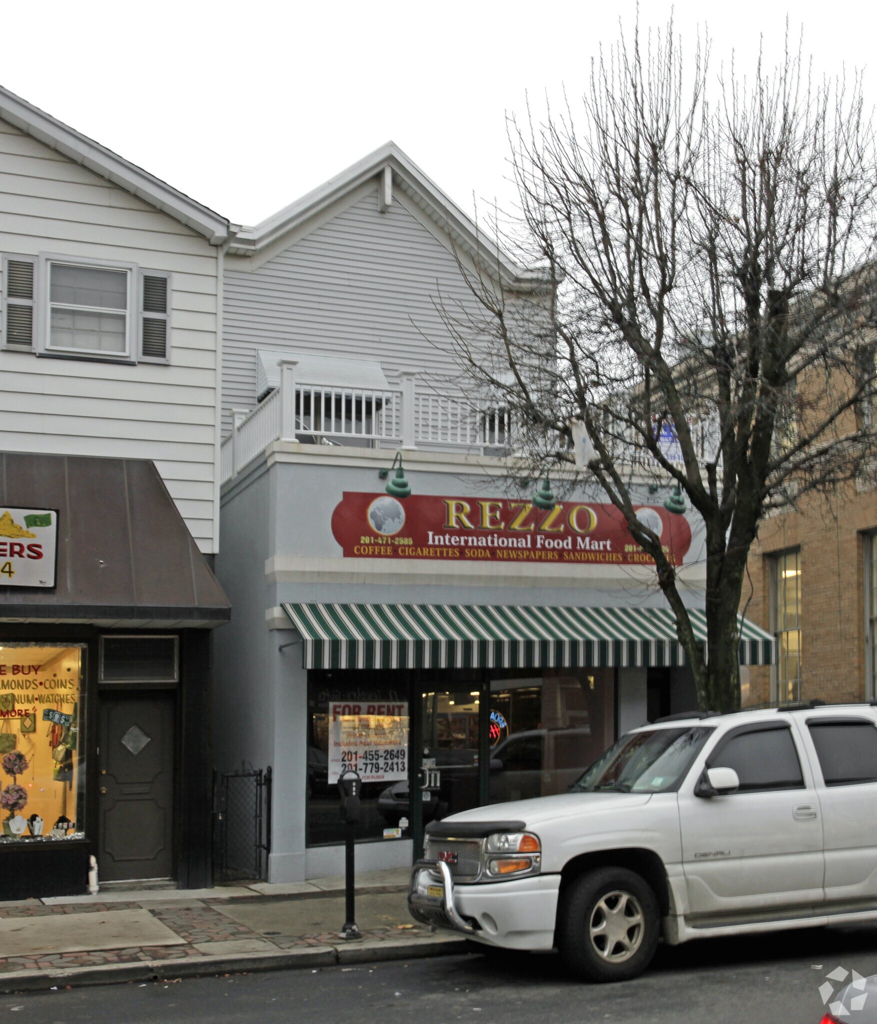 Retail in Bayonne, NJ for sale Primary Photo- Image 1 of 1