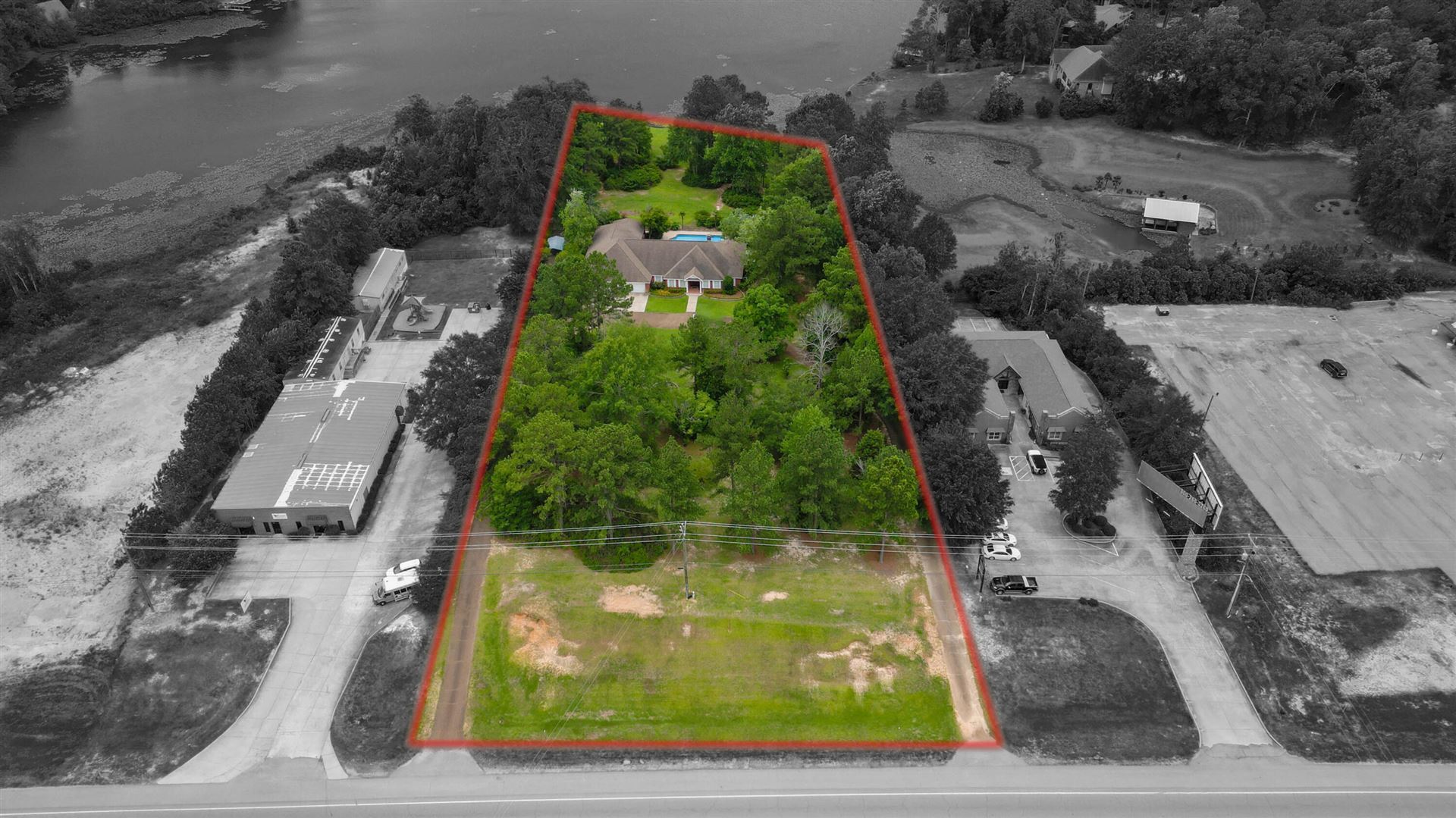 Land in Hattiesburg, MS for sale Primary Photo- Image 1 of 2