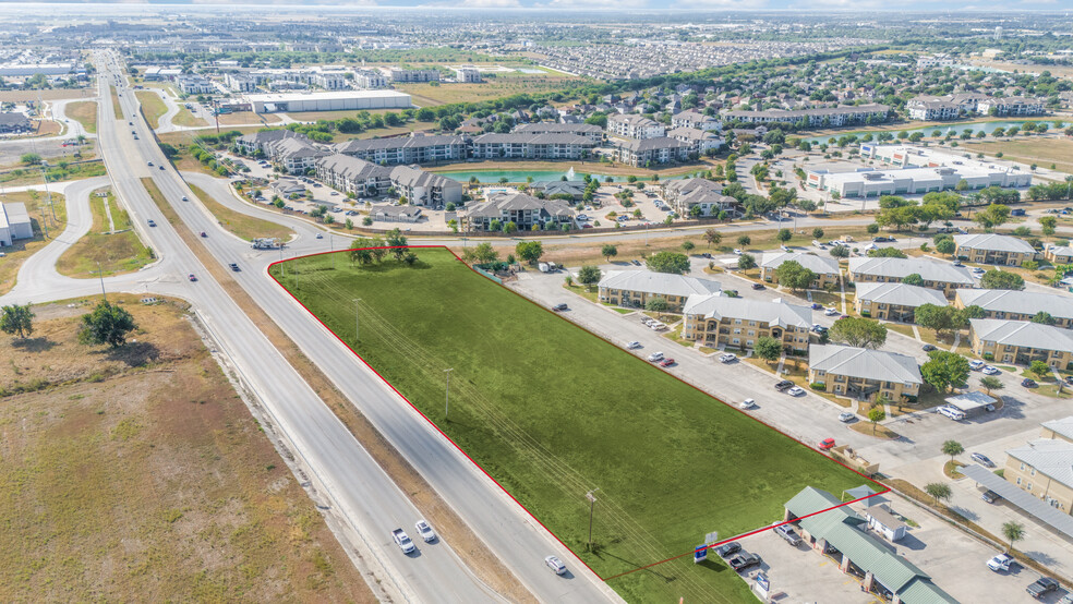 FM 306 & E Common - Prime Pad Site Portfolio portfolio of 3 properties for sale on LoopNet.com - Aerial - Image 2 of 4