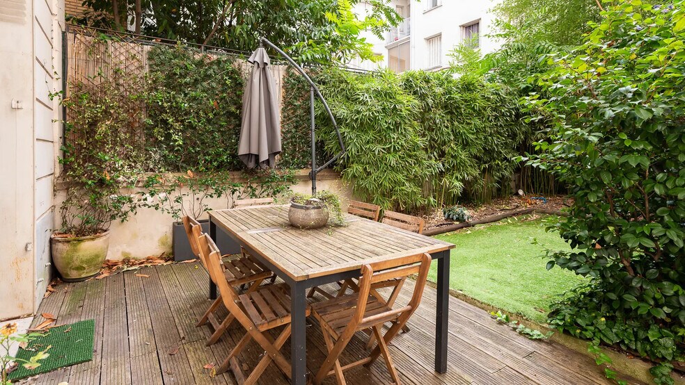 Office in Paris for sale - Building Photo - Image 1 of 25