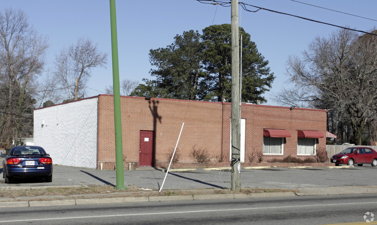 1405 E Pembroke Ave, Hampton, VA 23663