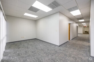 5730-5892 S Semoran Blvd, Orlando, FL for lease Interior Photo- Image 2 of 5