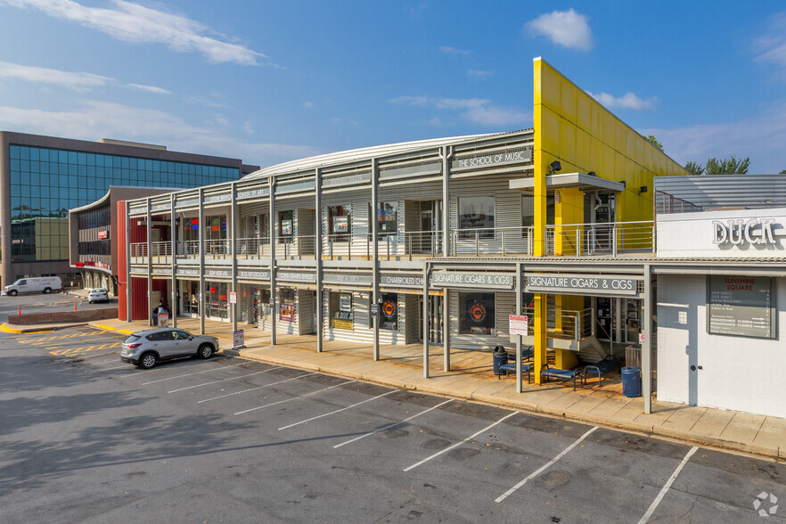 1327-1331 Rockville Pike, Rockville, MD for lease - Building Photo - Image 3 of 6