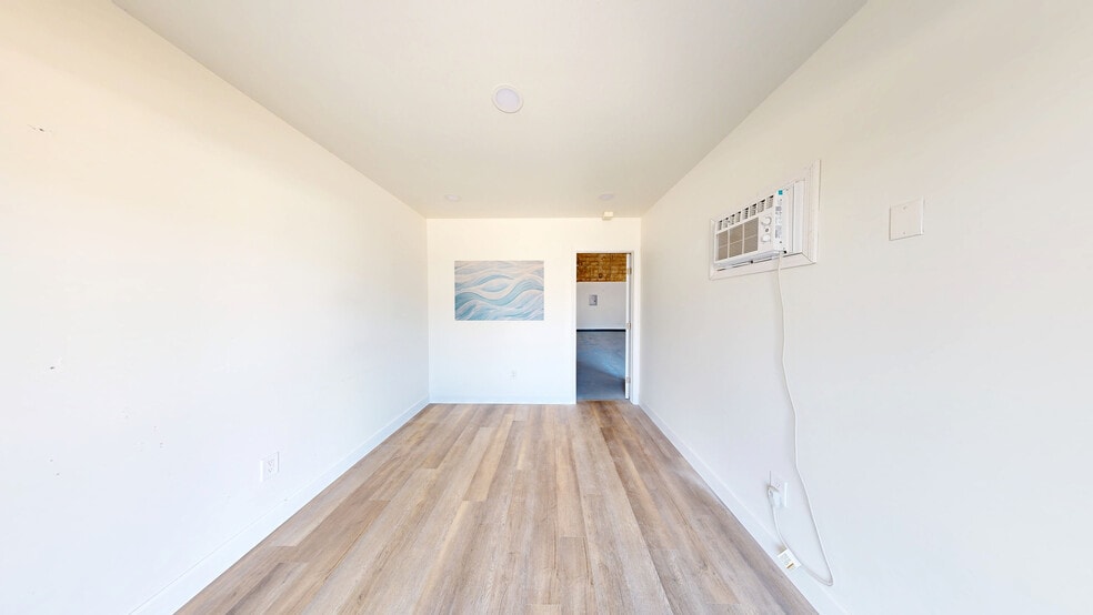 501 S Falkenburg Rd, Tampa, FL for lease - Matterport 3D Scan - Image 2 of 11