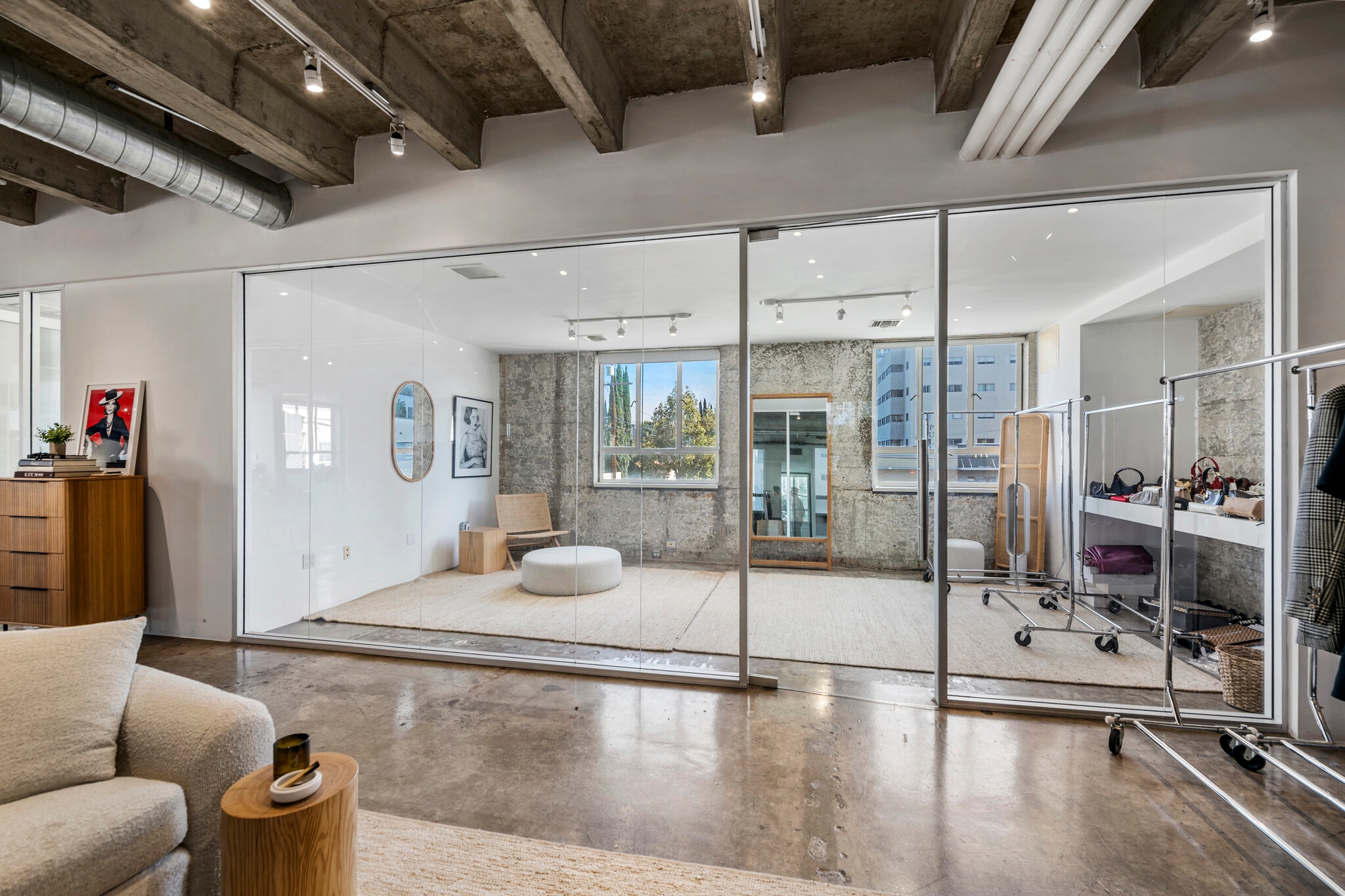 6363 Wilshire Blvd, Los Angeles, CA for lease Interior Photo- Image 1 of 6