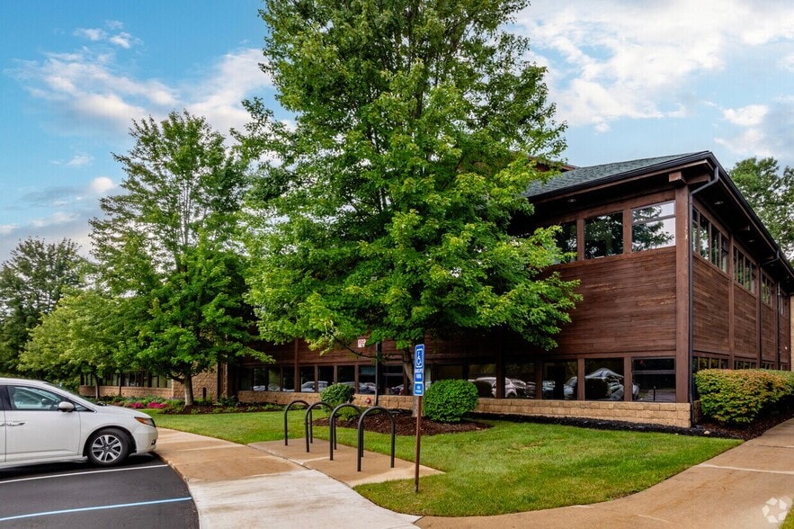 3001-3025 Miller Rd, Ann Arbor, MI for lease - Building Photo - Image 2 of 4