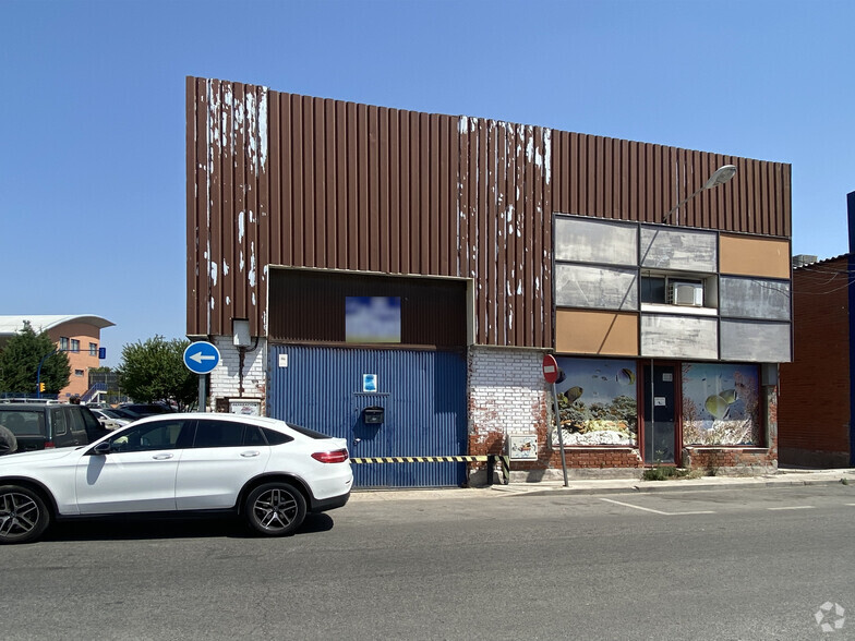 Calle la Laguna, 24, Fuenlabrada, Madrid for lease - Primary Photo - Image 1 of 3