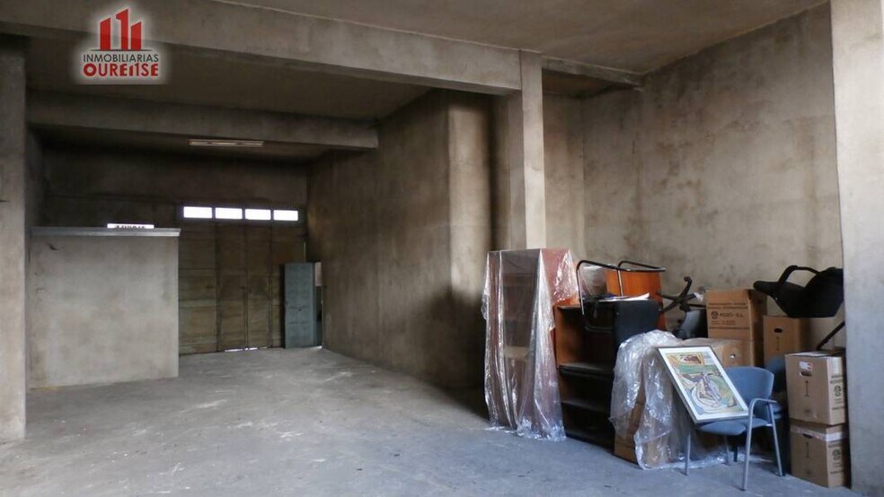 Retail in Ourense, Orense for lease - Building Photo - Image 3 of 5