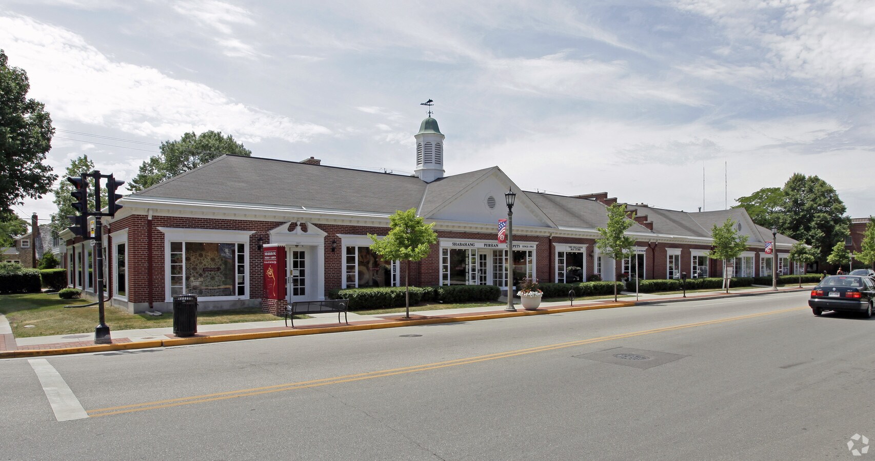 205215 E Silver Spring Dr, Milwaukee, WI 53217