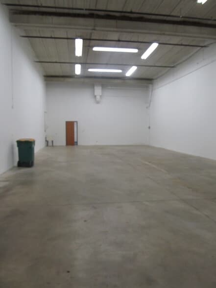 1665 Quincy Ave, Naperville, IL for lease - Interior Photo - Image 3 of 10