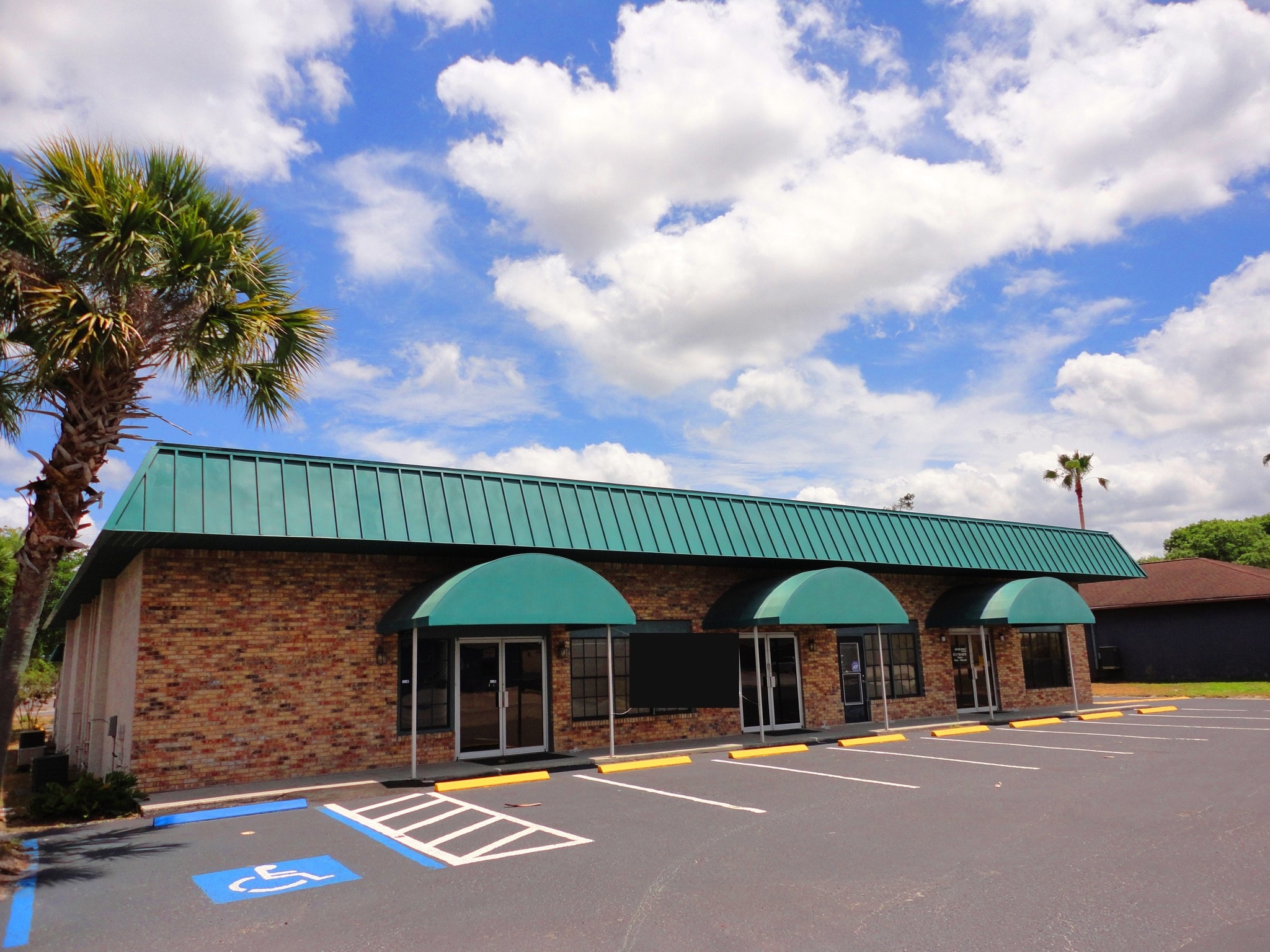 5720 Gall Blvd, Zephyrhills, FL 33542