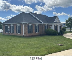 112 Aviator Pl, Winchester, VA for sale - Building Photo - Image 3 of 7