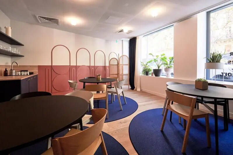 3 Rue Alfred Roll, Paris for lease Interior Photo- Image 1 of 12
