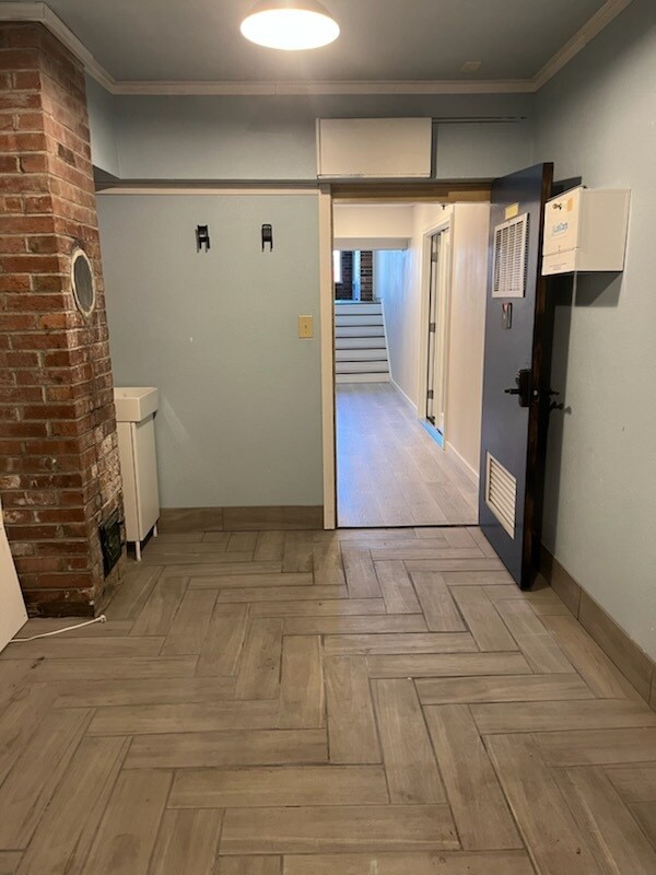 1712 6th Ave, Tacoma, WA for lease Interior Photo- Image 1 of 3