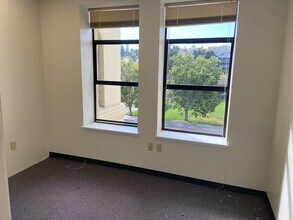 600 Grand Ave, Oakland, CA for lease Interior Photo- Image 2 of 2