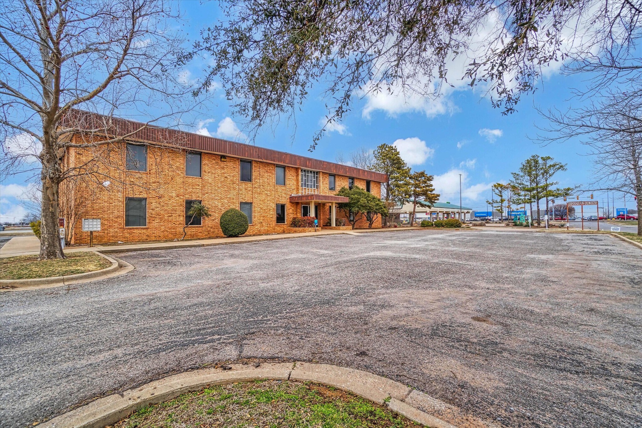 111 Sequoyah Ln, Altus, OK for sale Building Photo- Image 1 of 12