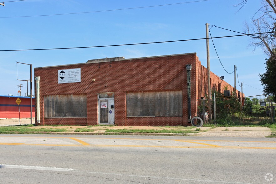 1221 W Reno Ave, Oklahoma City, OK for sale - Building Photo - Image 2 of 4