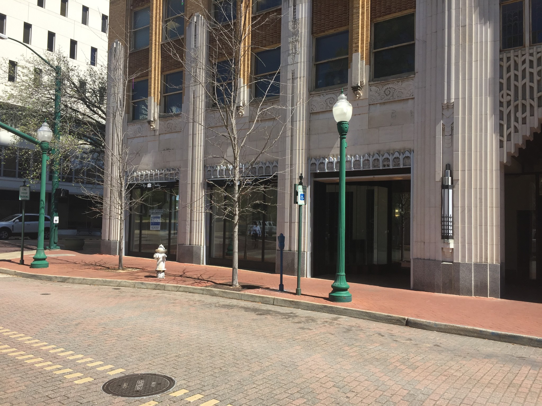 120 N Congress St, Jackson, MS 39201 - The Plaza Building | LoopNet