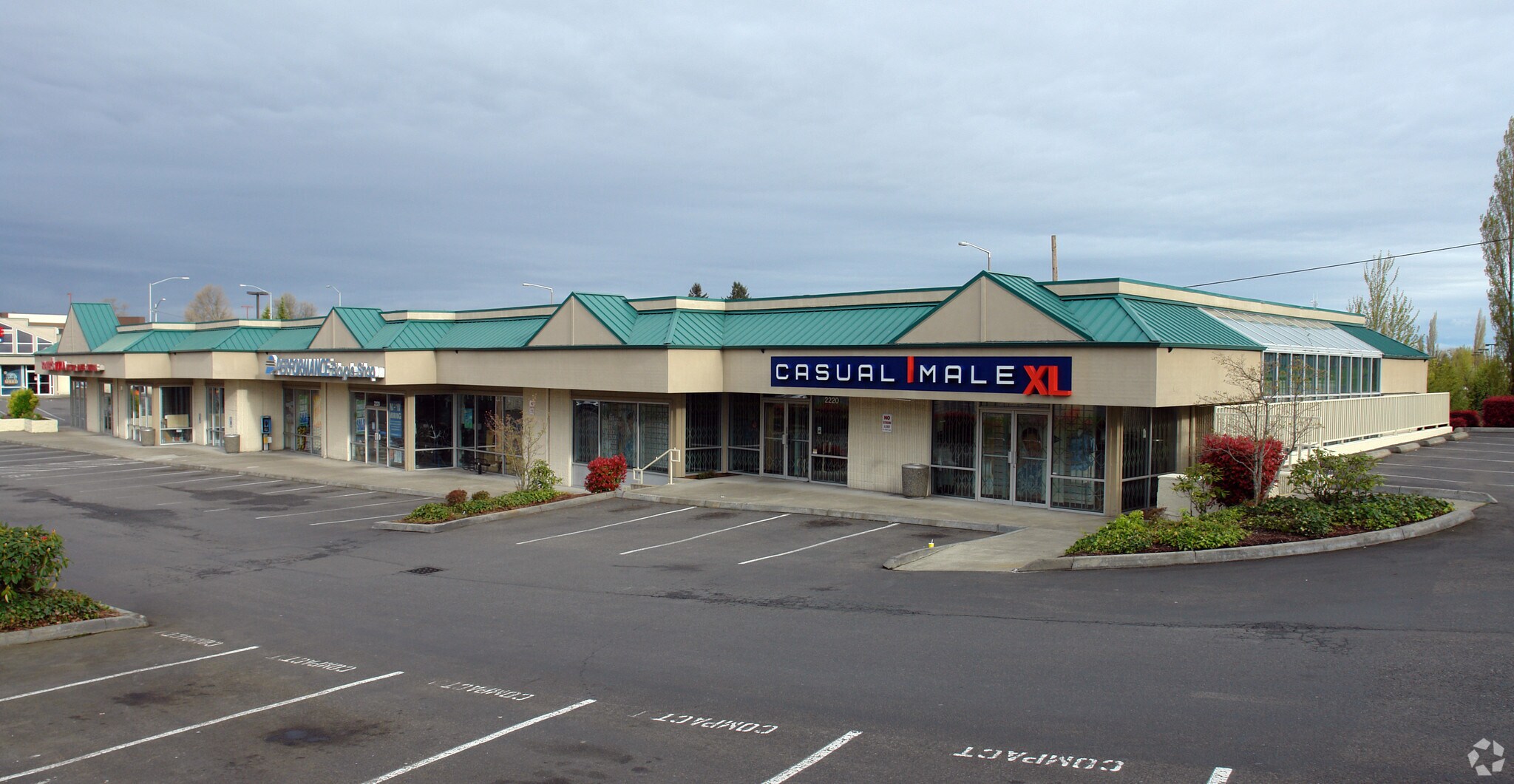 2330 S 37th St, Tacoma, WA for lease Building Photo- Image 1 of 3