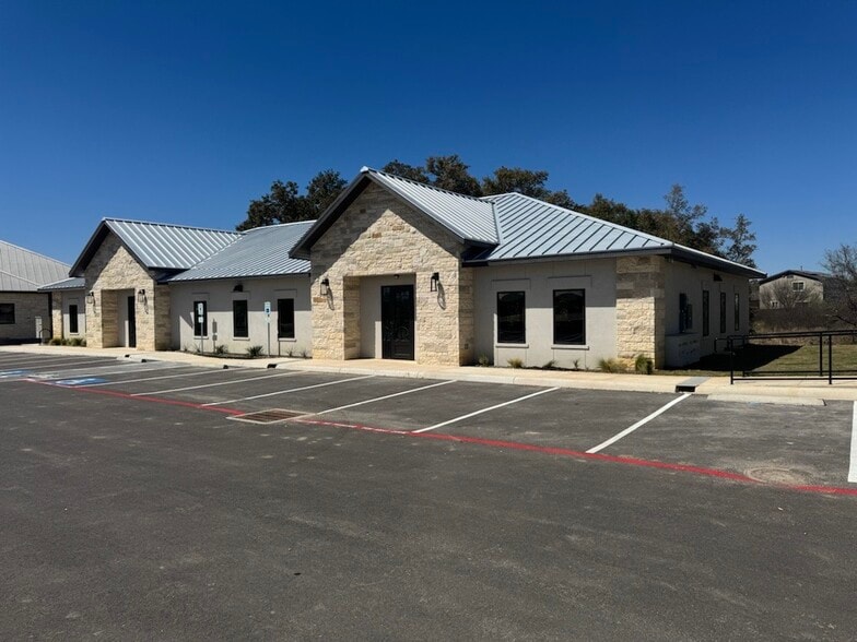 9819 Huebner Rd, San Antonio, TX for lease - Building Photo - Image 2 of 5